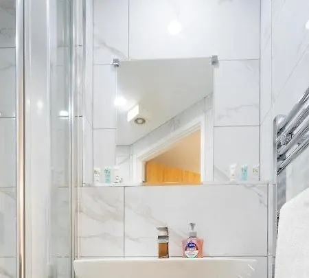 Valdeni Apartment